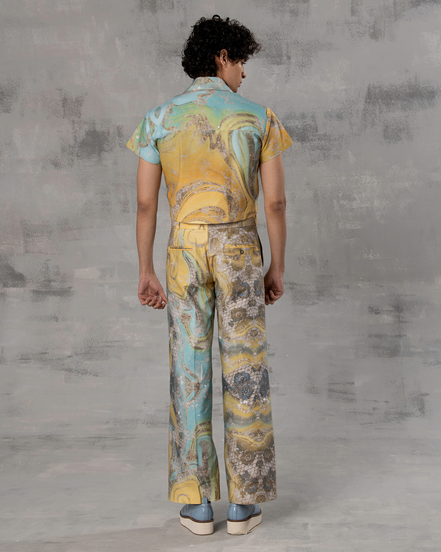 Kamsyā Wide Leg Trousers