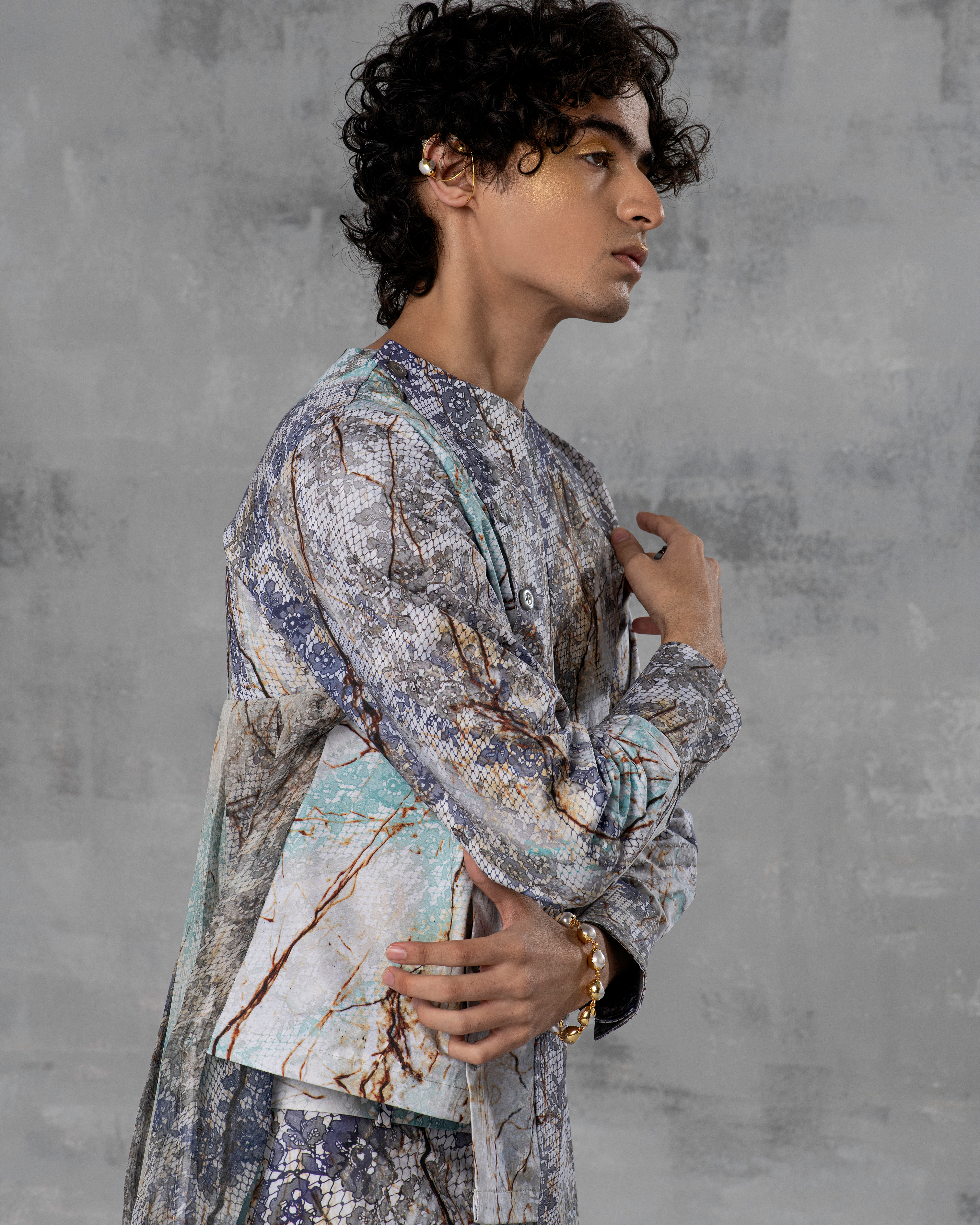 Vartakā Button Down Top
