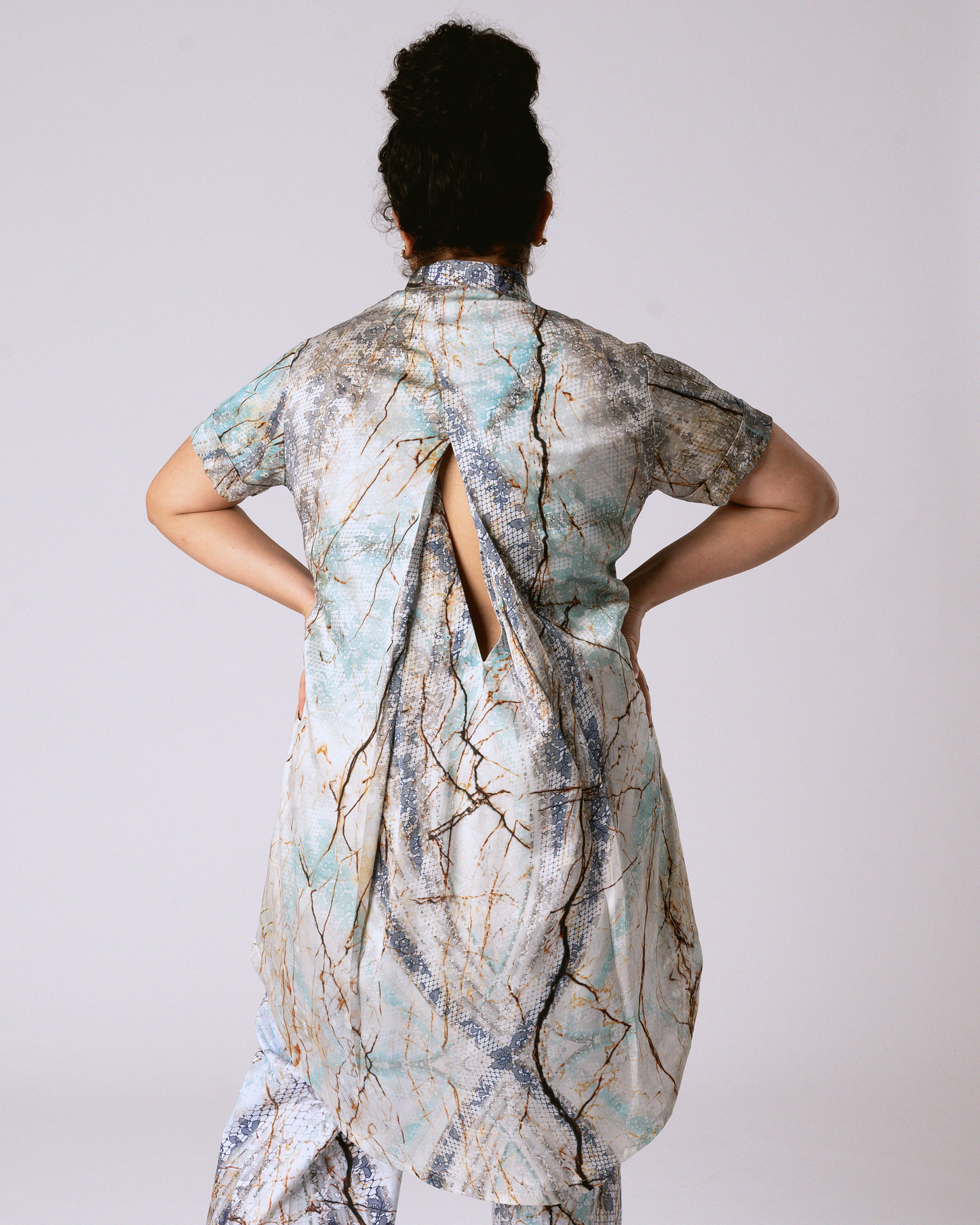 Vartakā High Low Shirt