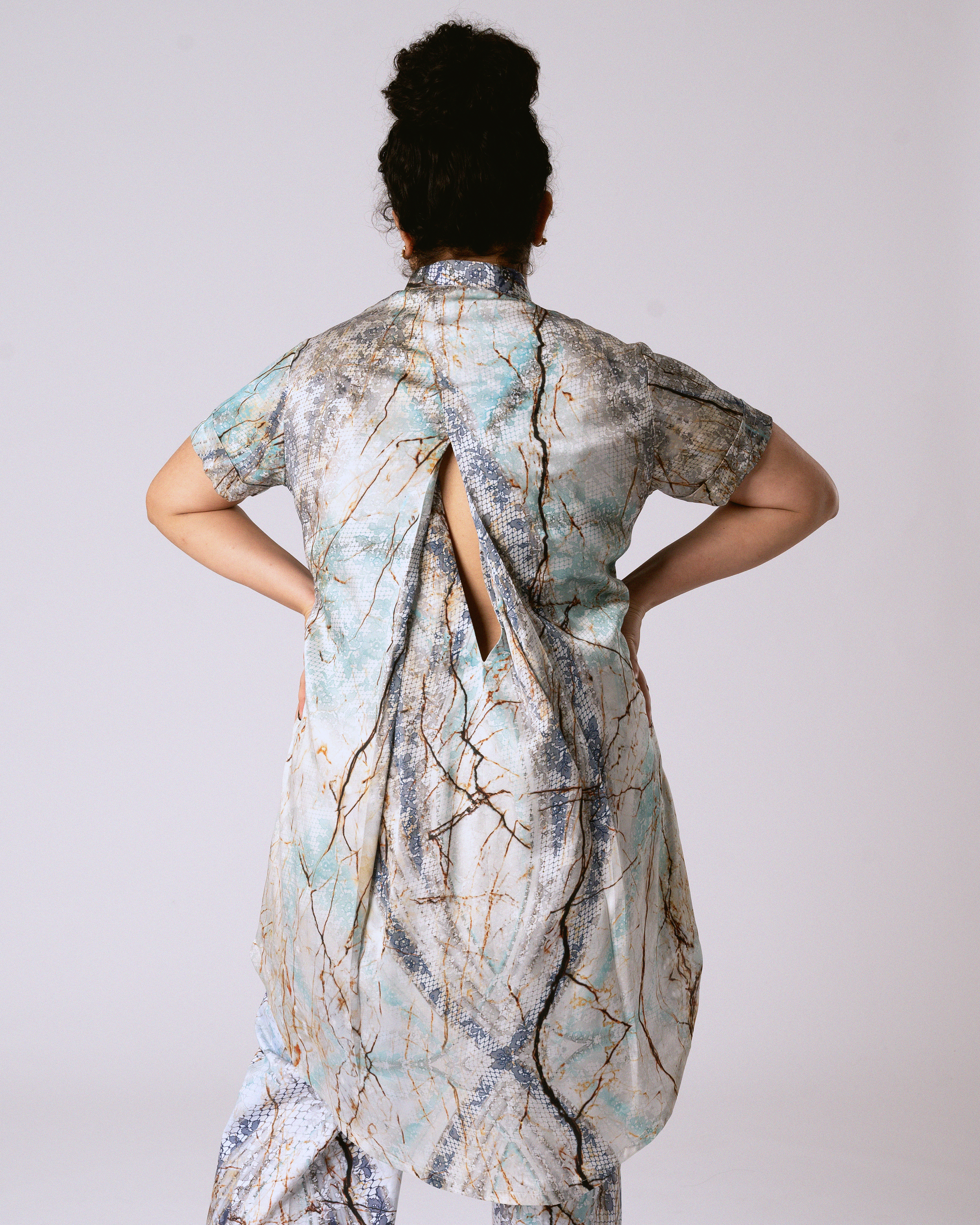Vartakā High Low Shirt