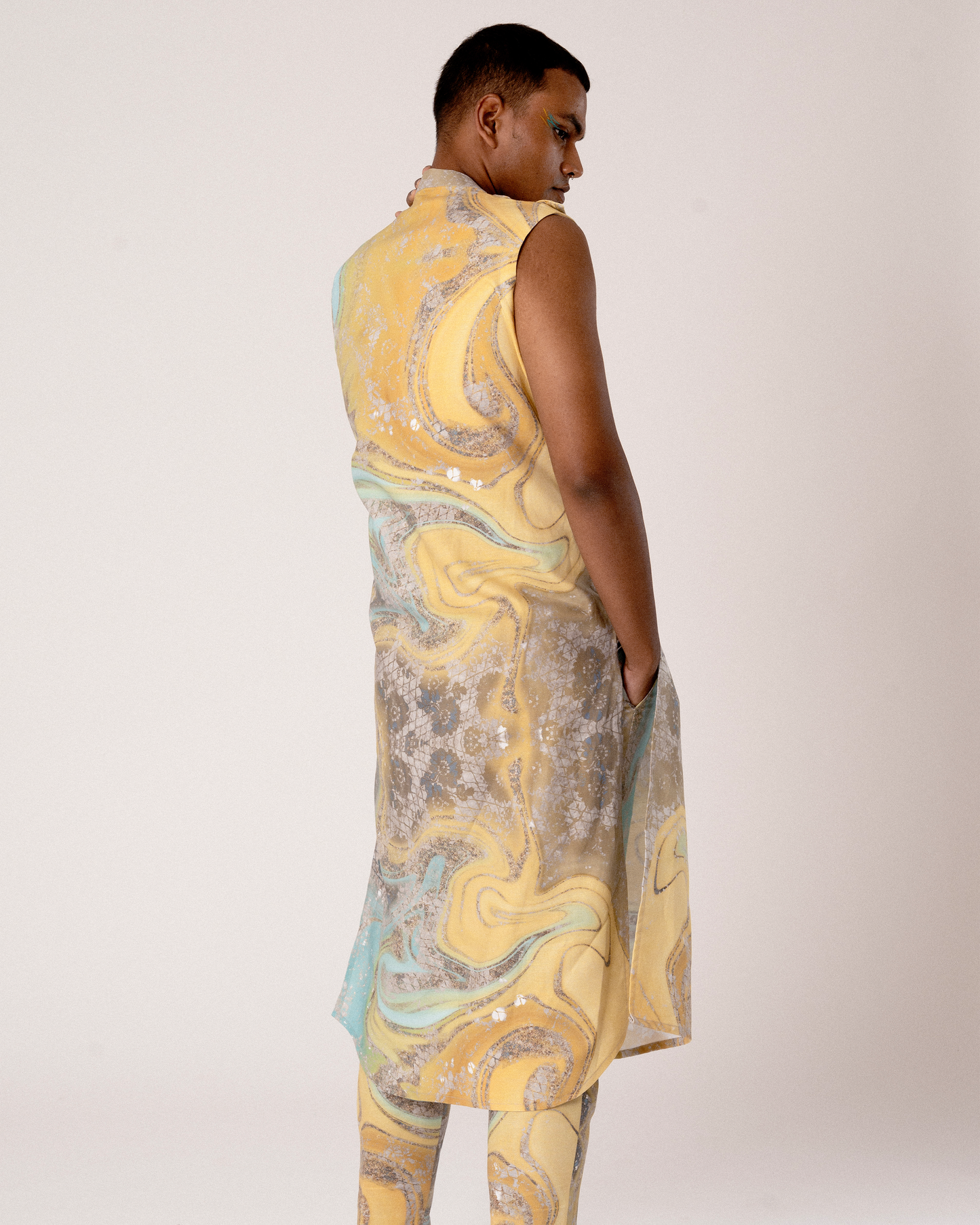 Kamsyā Kurta Sleeveless