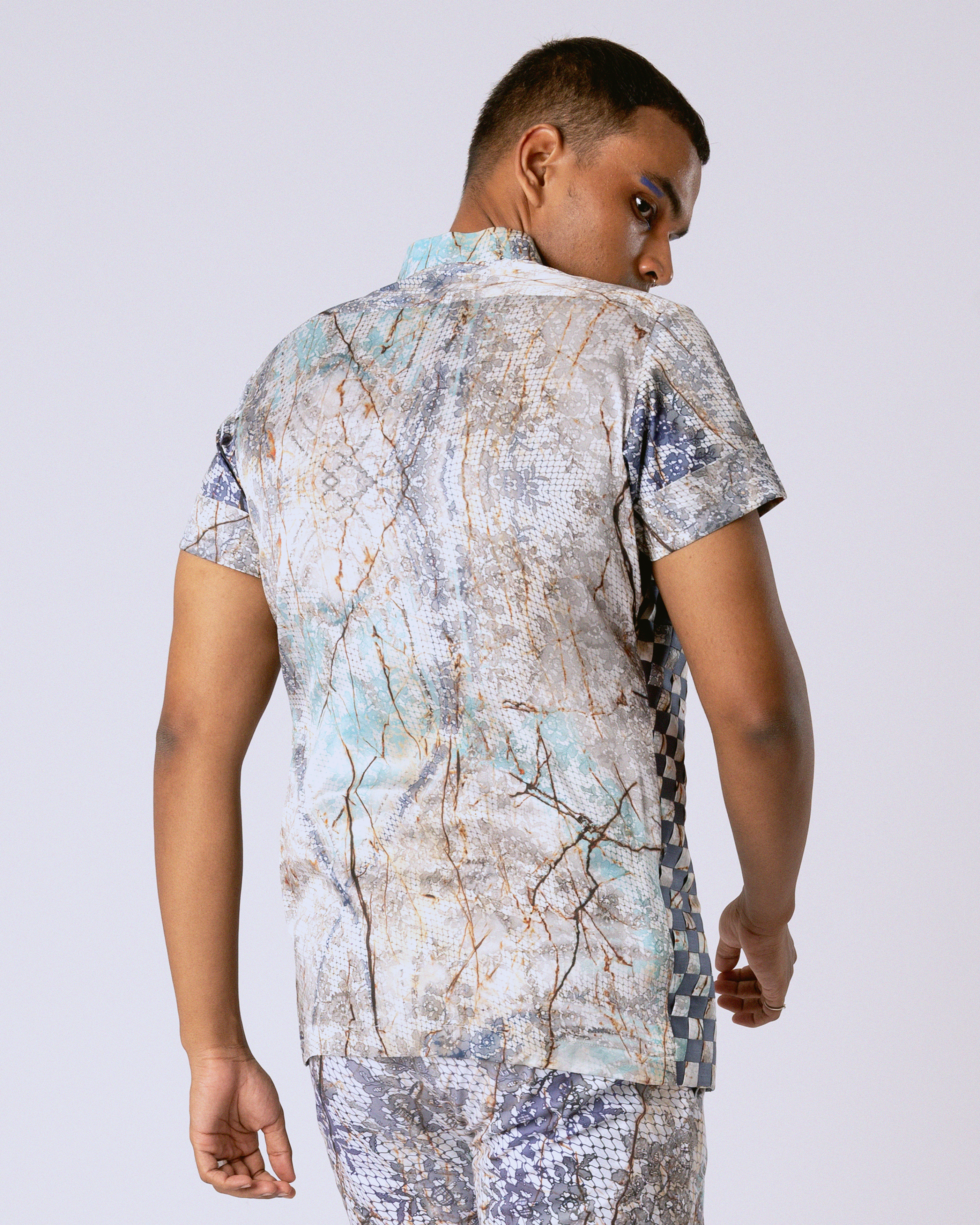 Vartakā Shirt