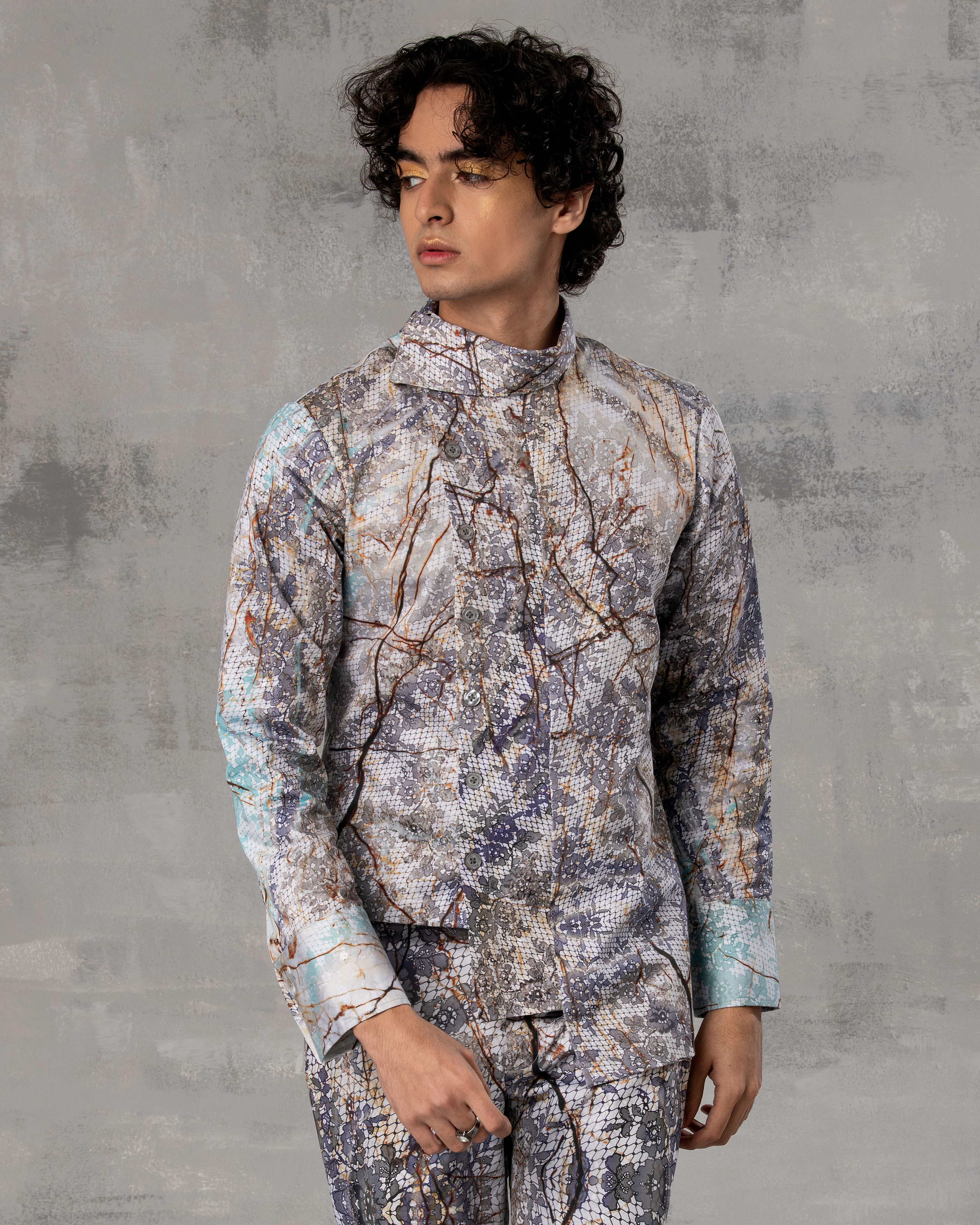 Vartakā Side Button Up Shirt