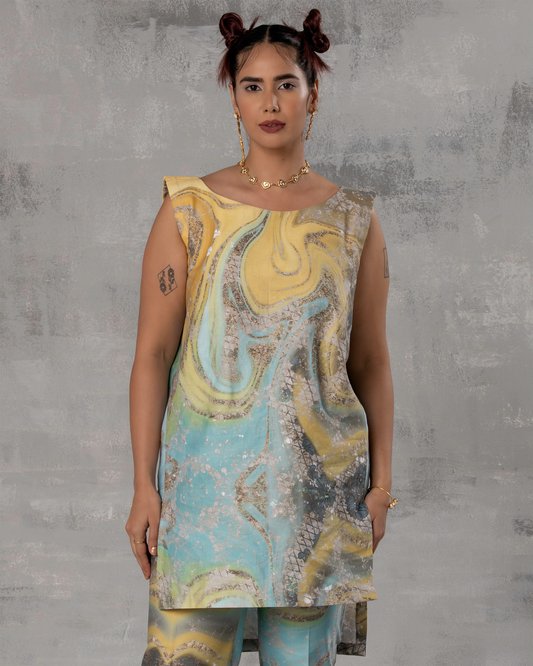 Kamsyā Sleeveless Top