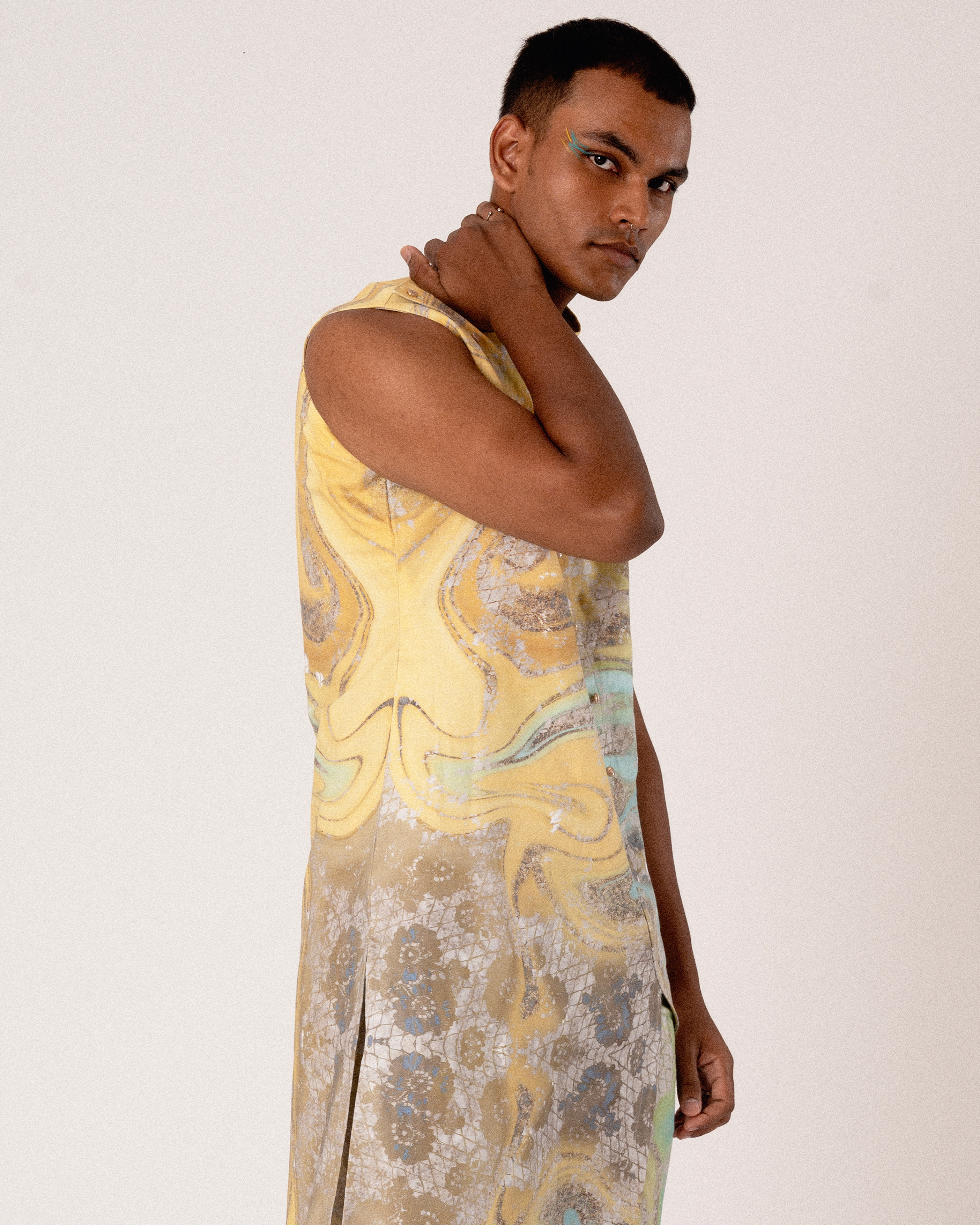 Kamsyā Kurta Sleeveless