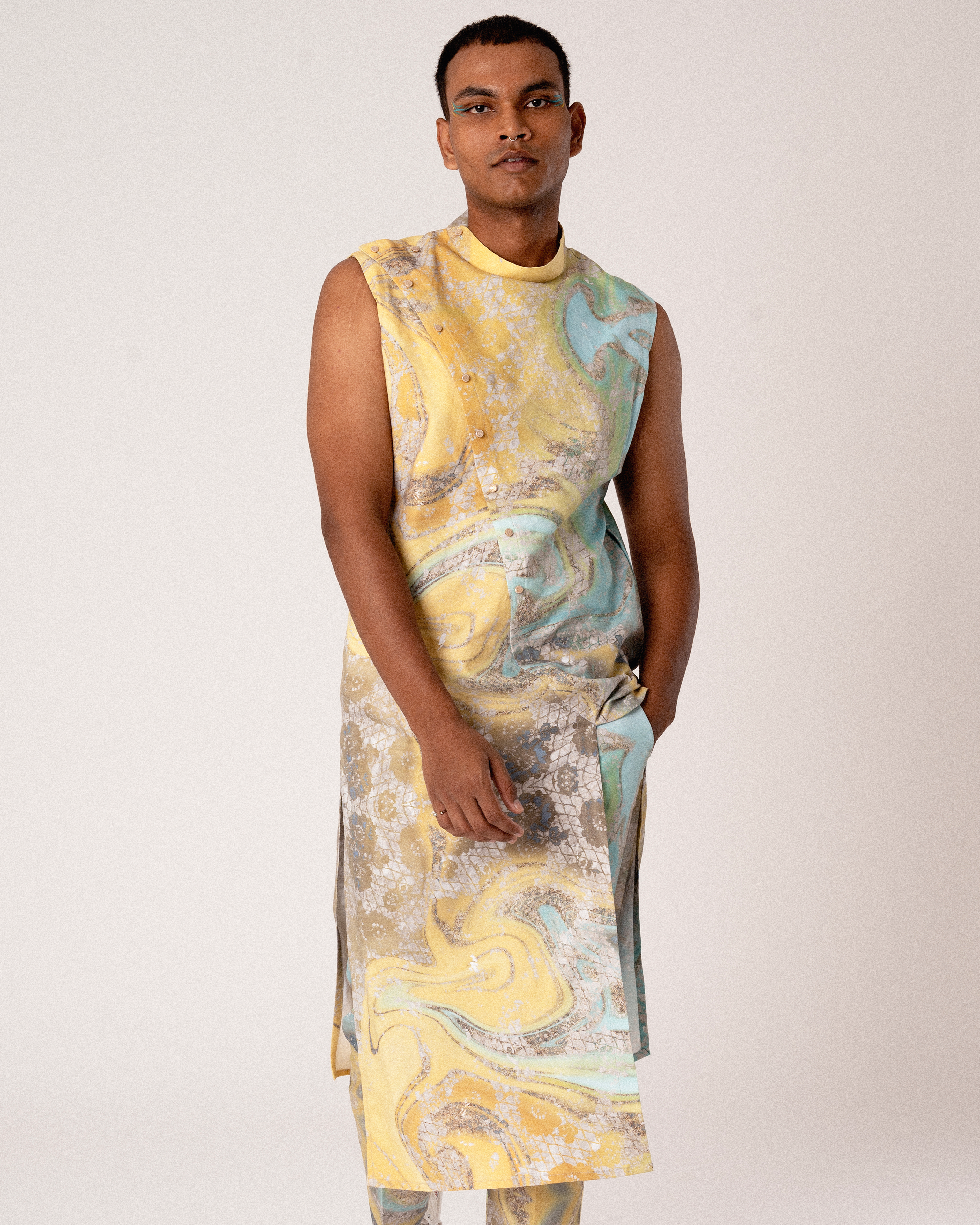 Kamsyā Kurta Sleeveless