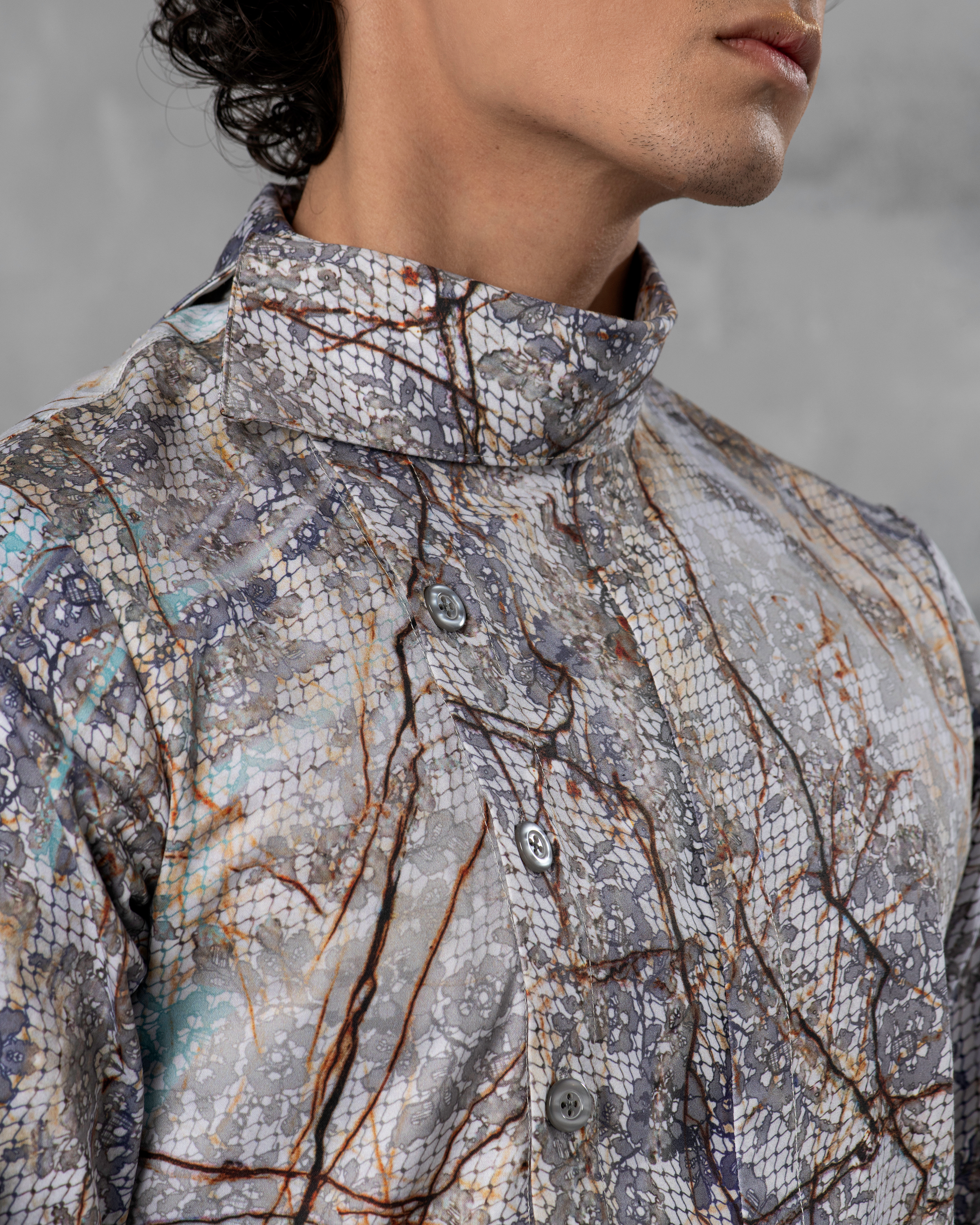 Vartakā Side Button Up Shirt